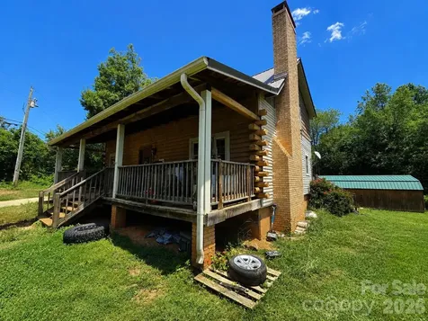 3030 Jones Wade Road Hudson NC 28638