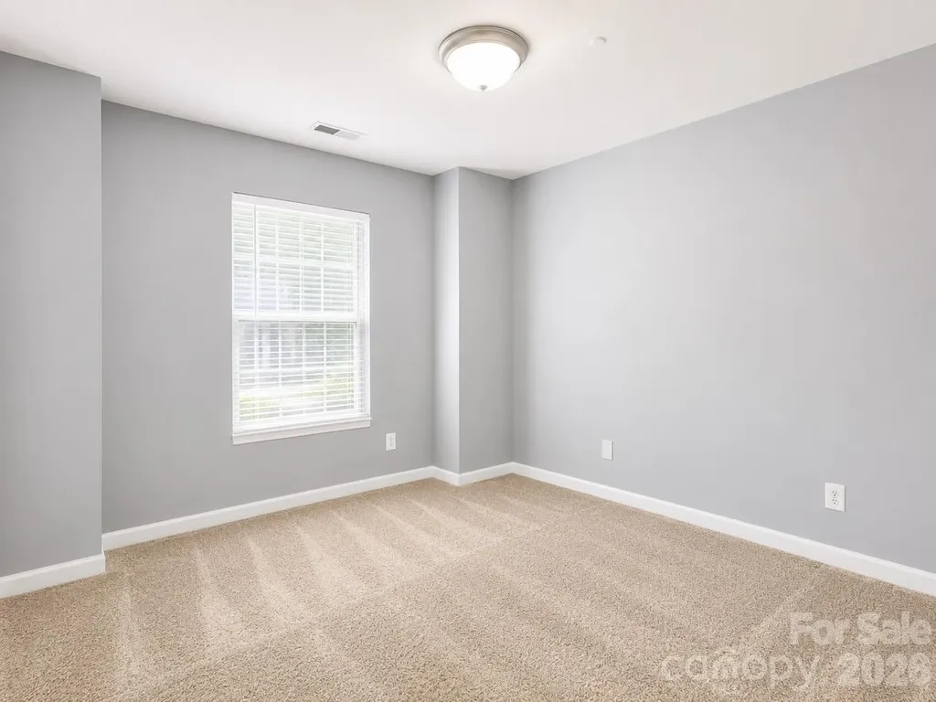9815 Treeside Lane Matthews NC 28105