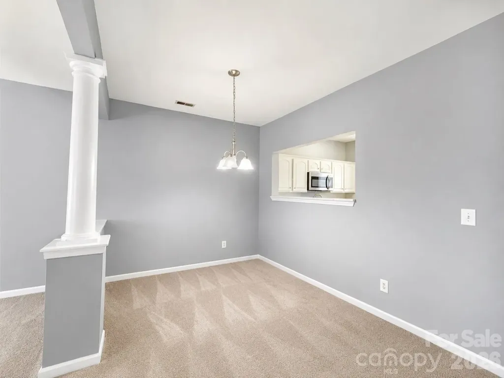9815 Treeside Lane Matthews NC 28105