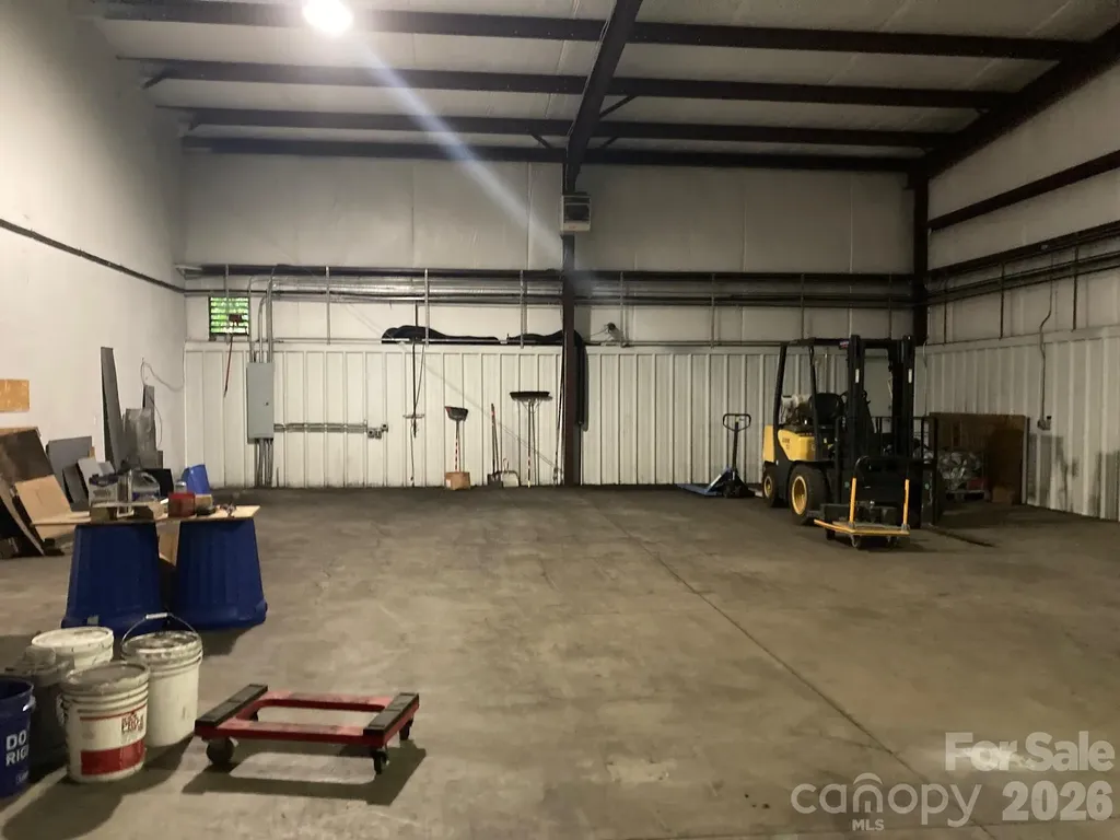 6424 Boylston Highway Mills River NC 28759
