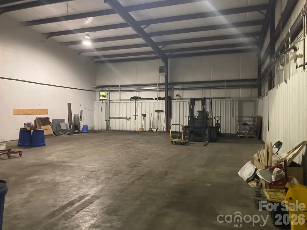6424 Boylston Highway Mills River NC 28759