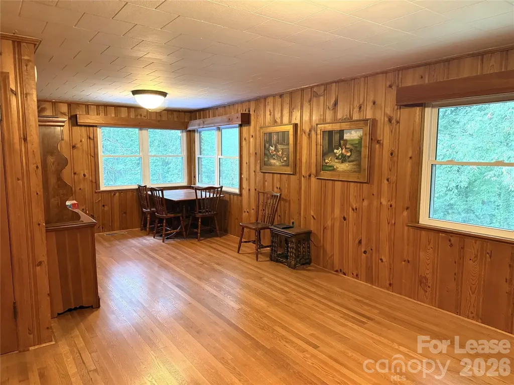 150 Cowan Lane Tryon NC 28782