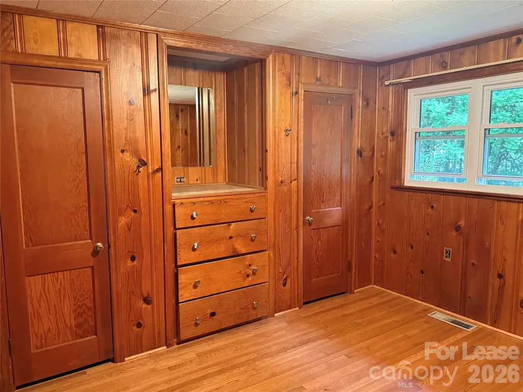 150 Cowan Lane Tryon NC 28782