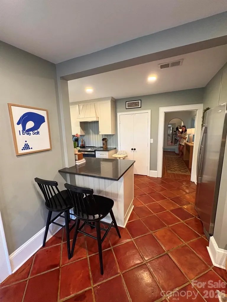 521 S York Street Gastonia NC 28052
