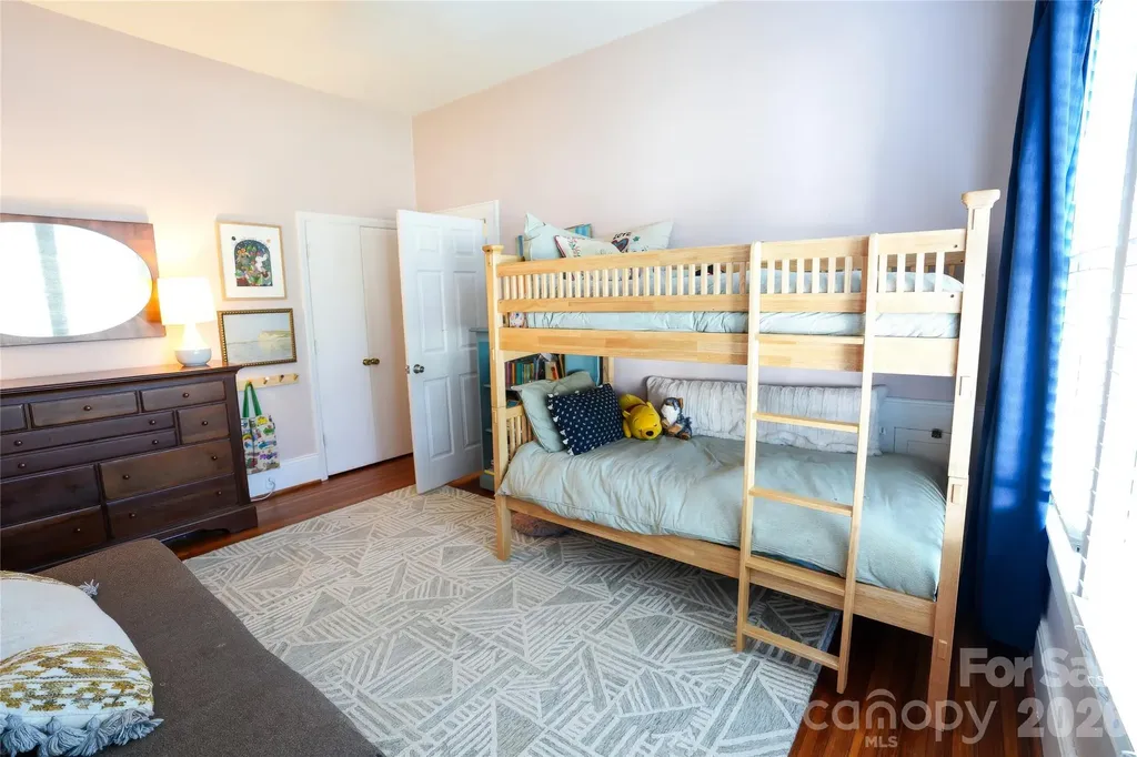 521 S York Street Gastonia NC 28052