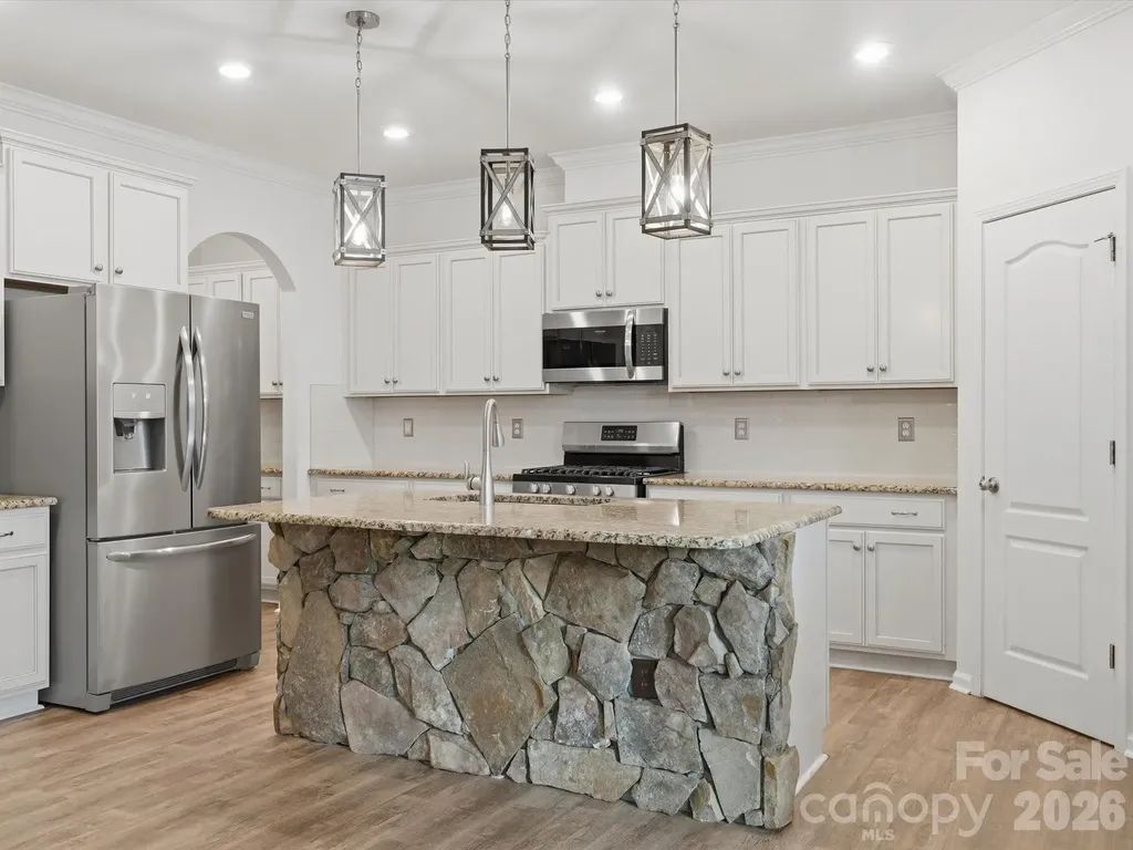 1049 Bannister Road Waxhaw NC 28173