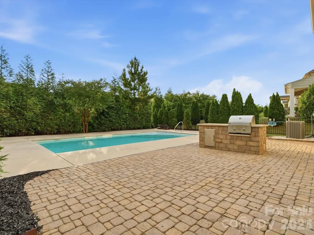 1049 Bannister Road Waxhaw NC 28173