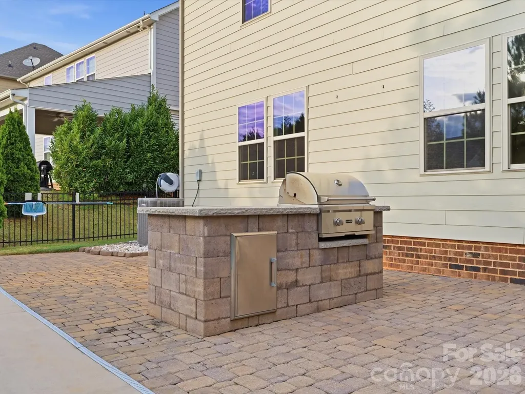 1049 Bannister Road Waxhaw NC 28173