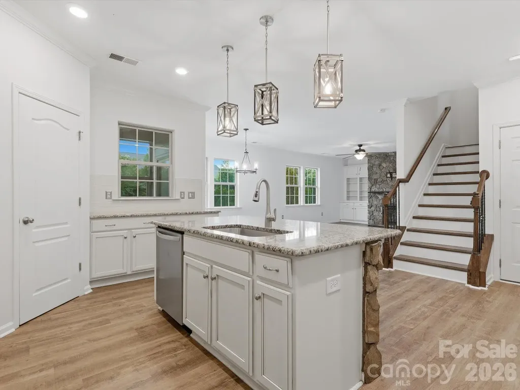 1049 Bannister Road Waxhaw NC 28173