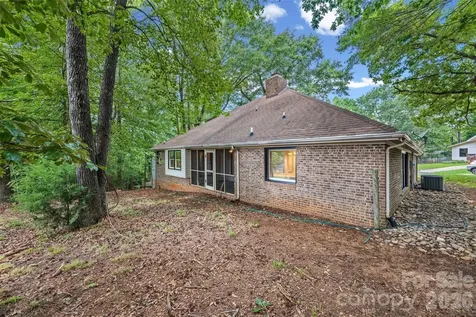 5053 Suwarrow Court Tega Cay SC 29708