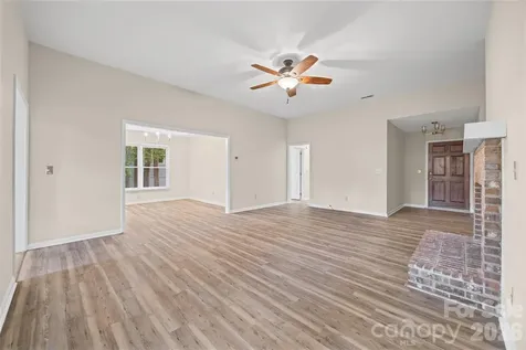 5053 Suwarrow Court Tega Cay SC 29708