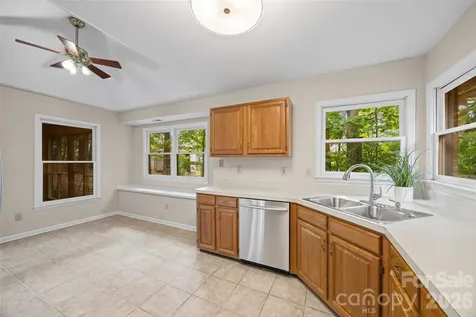 5053 Suwarrow Court Tega Cay SC 29708