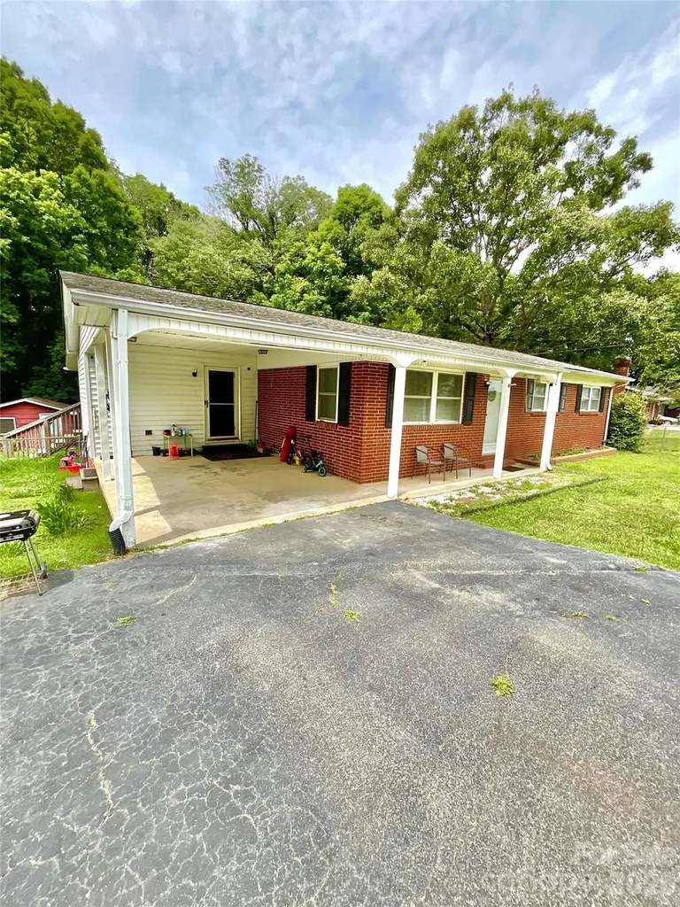 613 Shue Road China Grove NC 28023