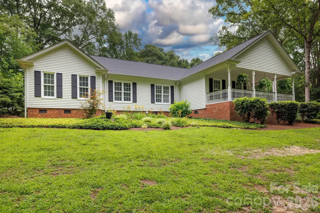 3540 Harmony Road Catawba SC 29704