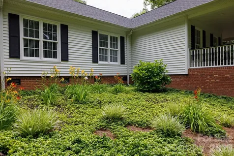 3540 Harmony Road Catawba SC 29704
