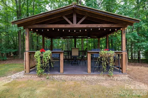 3540 Harmony Road Catawba SC 29704