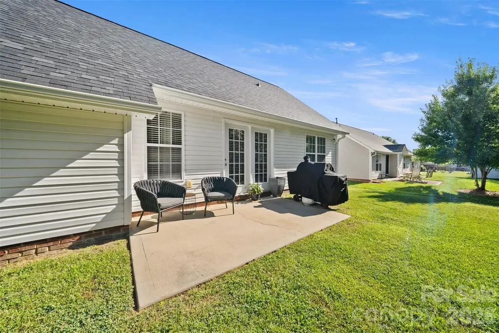 2613 Parkwest Drive Albemarle NC 28001