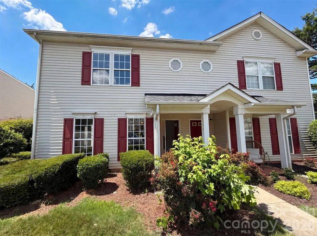 3831 Mohawk Court Charlotte NC 28215