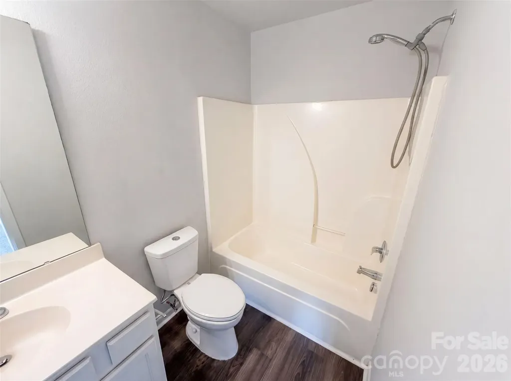 3831 Mohawk Court Charlotte NC 28215
