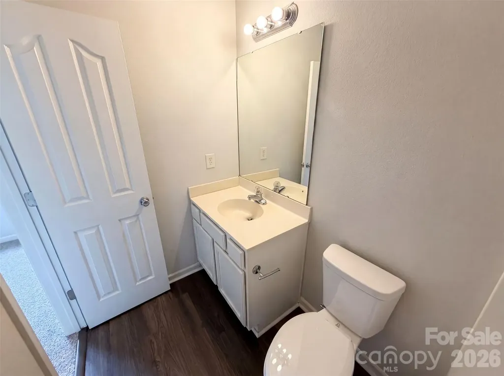 3831 Mohawk Court Charlotte NC 28215