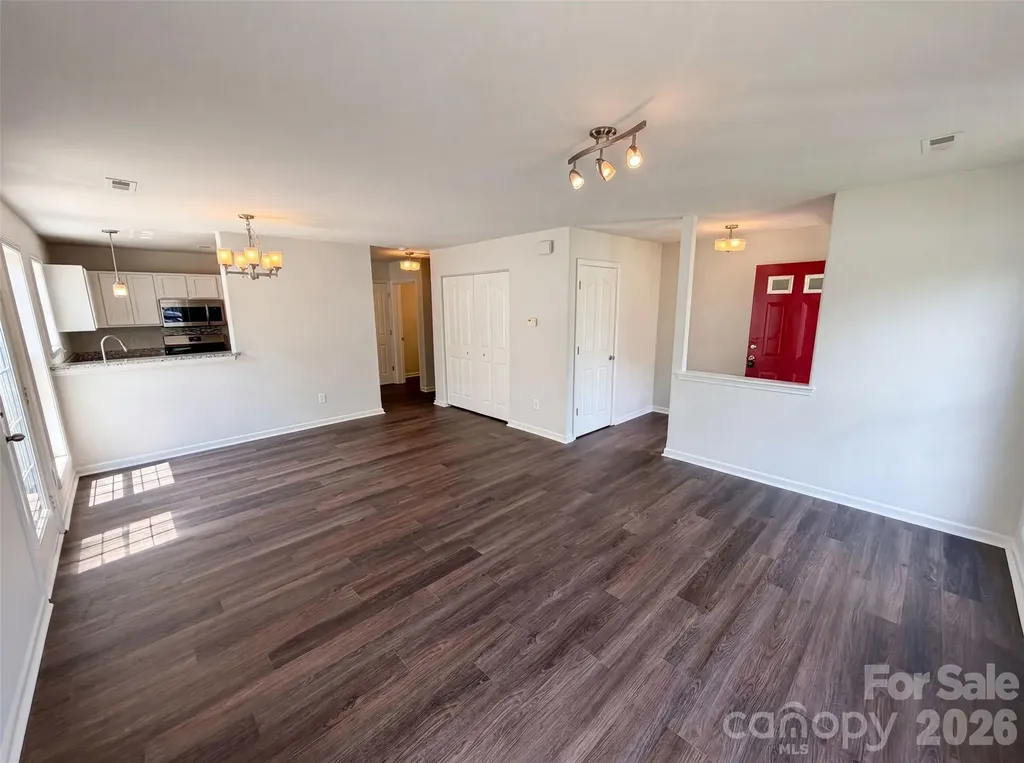 3831 Mohawk Court Charlotte NC 28215