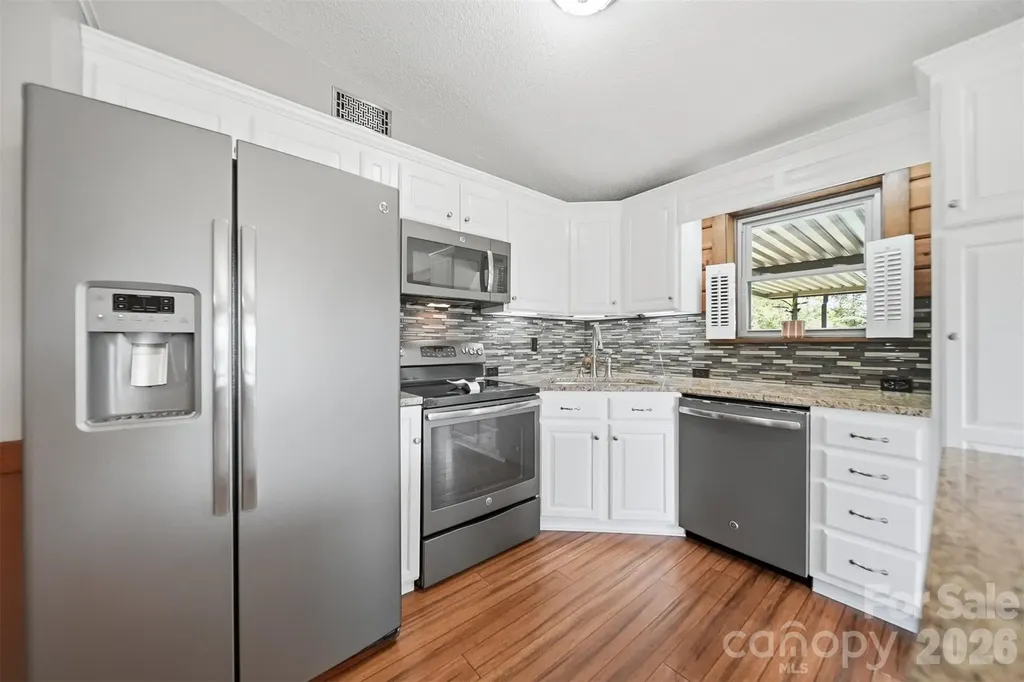 8365 White Pine Circle Connelly Springs NC 28612