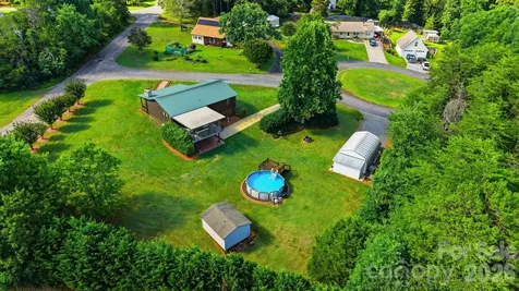 8365 White Pine Circle Connelly Springs NC 28612