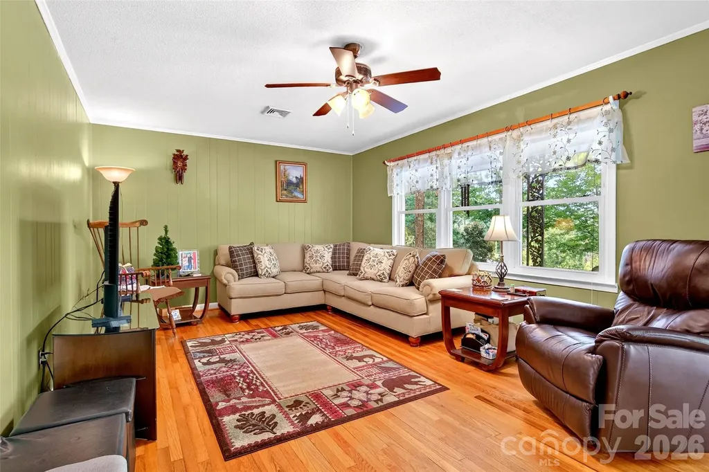 2355 Tatertown Loop Nebo NC 28761