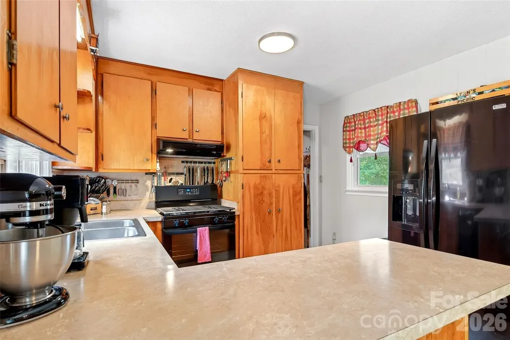 2355 Tatertown Loop Nebo NC 28761