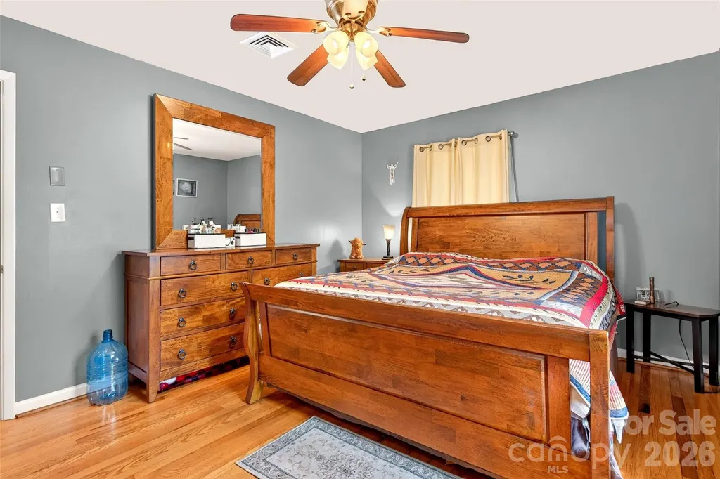 2355 Tatertown Loop Nebo NC 28761