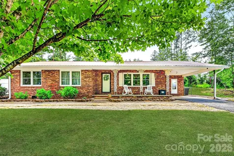 2355 Tatertown Loop Nebo NC 28761