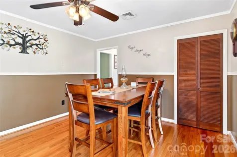2355 Tatertown Loop Nebo NC 28761