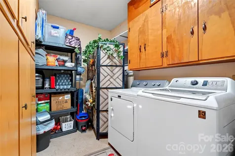 2355 Tatertown Loop Nebo NC 28761