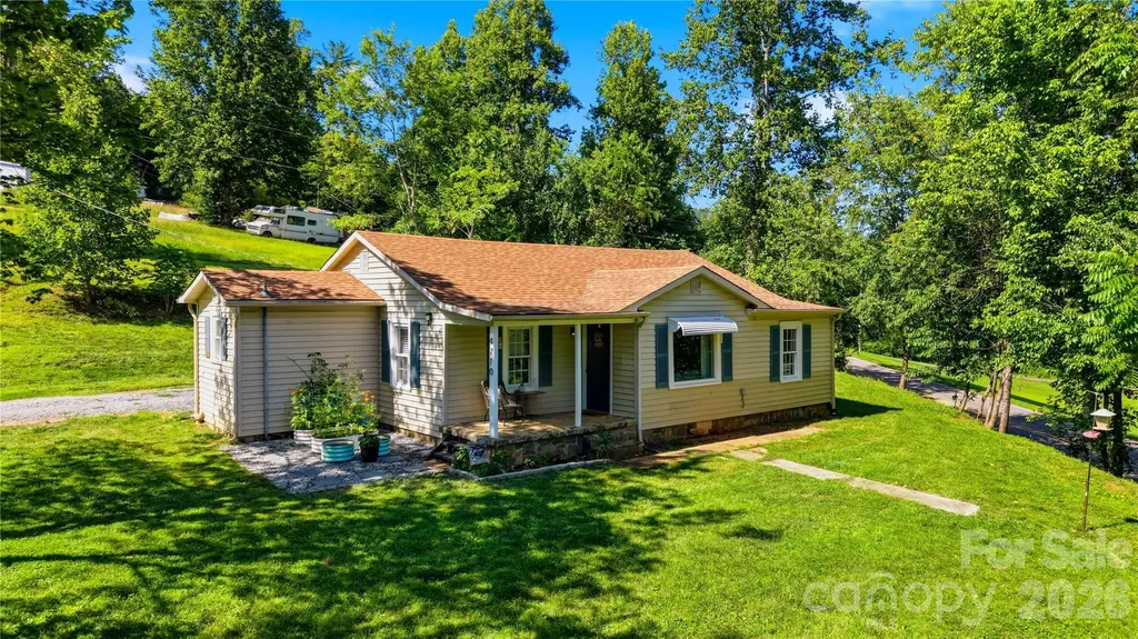 4710 Overland Road Lenoir NC 28645