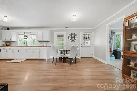 4710 Overland Road Lenoir NC 28645