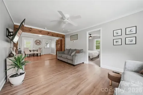 4710 Overland Road Lenoir NC 28645