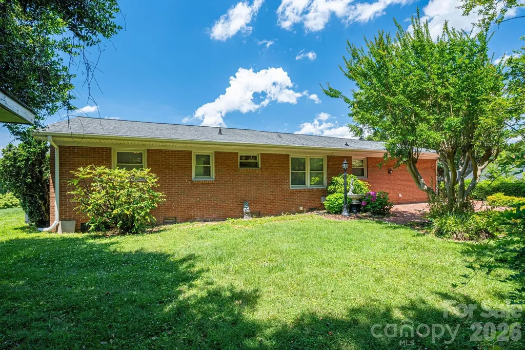 13 Spruce Pine Drive Belmont NC 28012