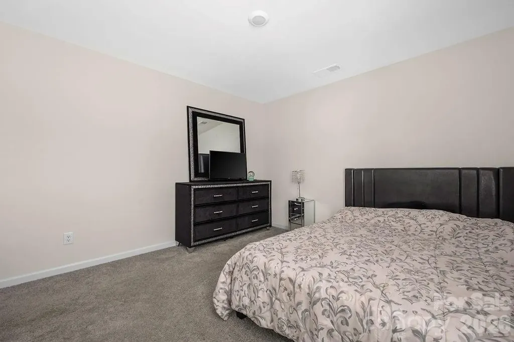 8137 Warford Little Road Denver NC 28037