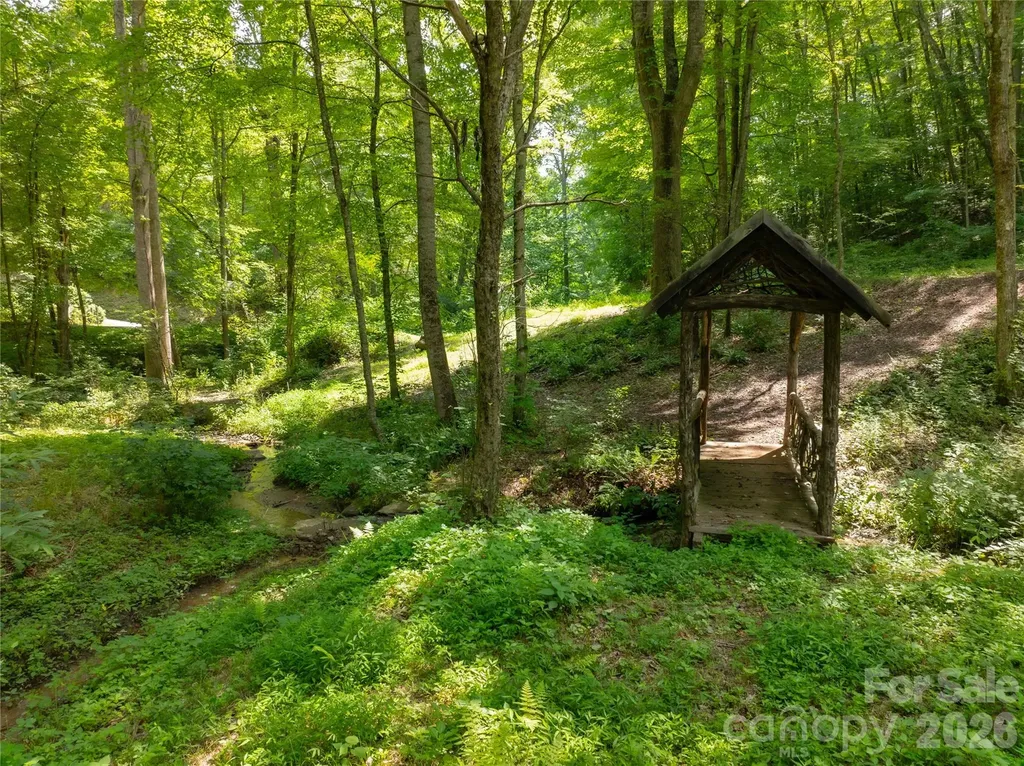 #38 Sleepy Hollow Drive Waynesville NC 28785