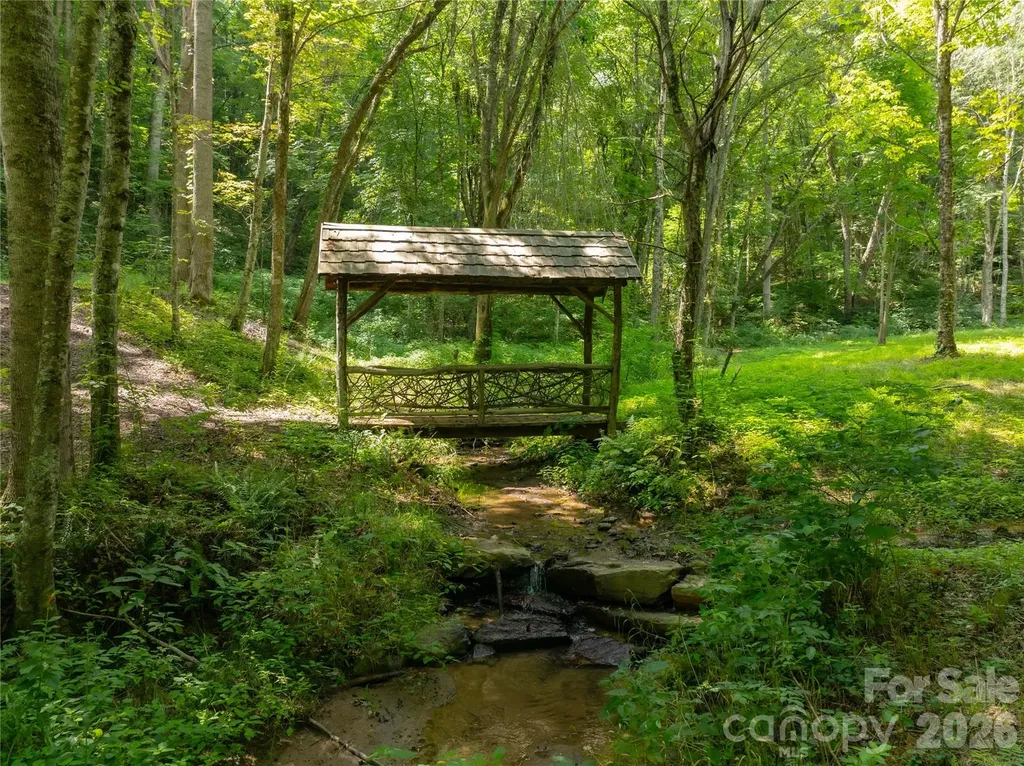 #38 Sleepy Hollow Drive Waynesville NC 28785