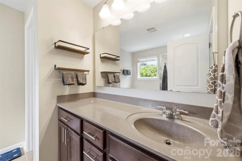 11206 Pond Valley Court Charlotte NC 28269