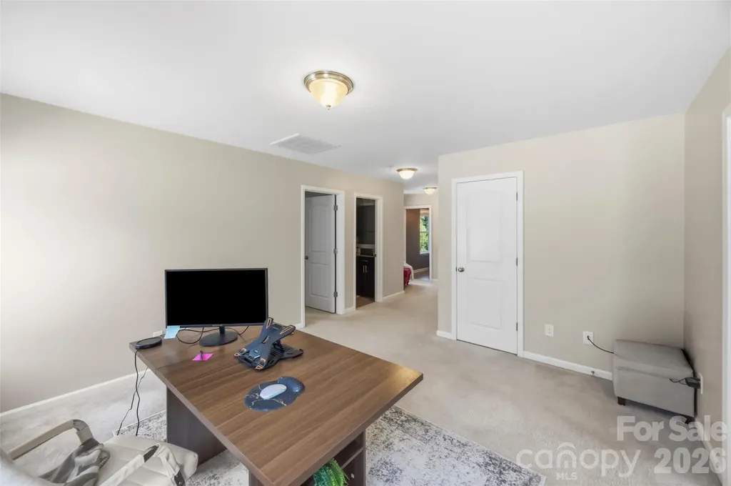 11206 Pond Valley Court Charlotte NC 28269