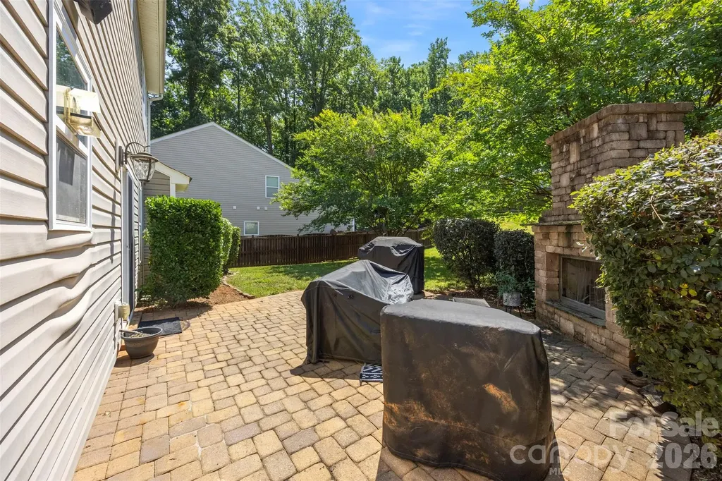 11206 Pond Valley Court Charlotte NC 28269