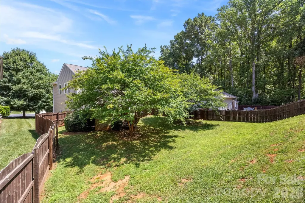 11206 Pond Valley Court Charlotte NC 28269