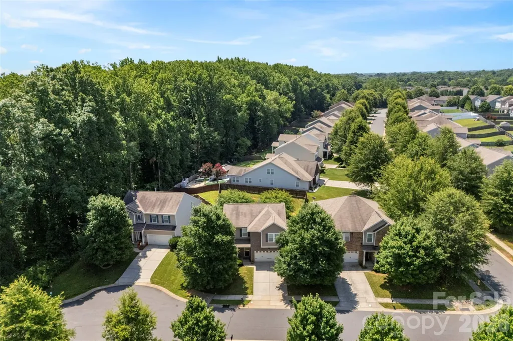 11206 Pond Valley Court Charlotte NC 28269