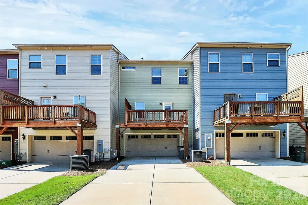 2128 Arbor Loop Drive Charlotte NC 28217
