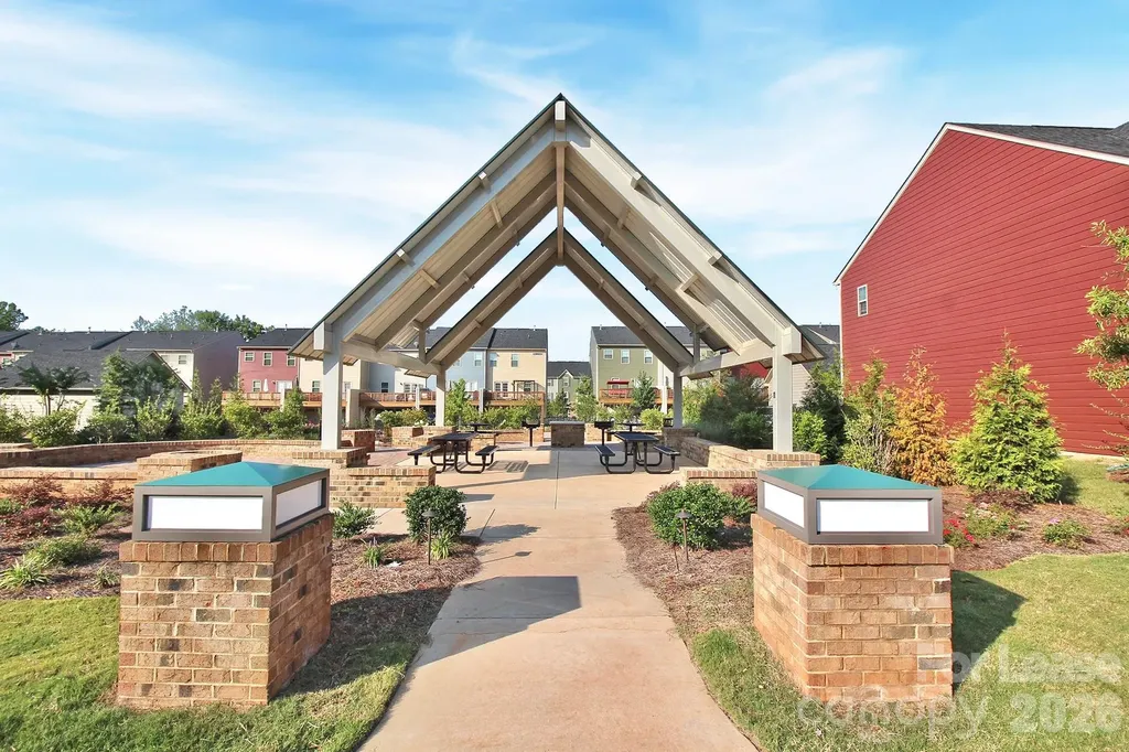 2128 Arbor Loop Drive Charlotte NC 28217