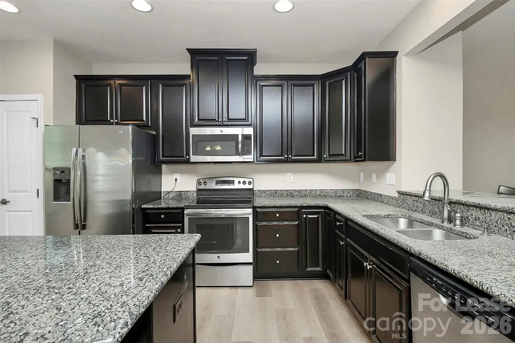 2128 Arbor Loop Drive Charlotte NC 28217