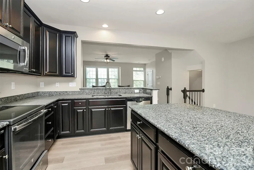 2128 Arbor Loop Drive Charlotte NC 28217