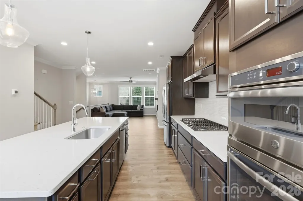 604 Tudor Park Way Charlotte NC 28211